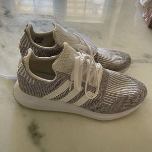 Adidas Cloudform Sneakers